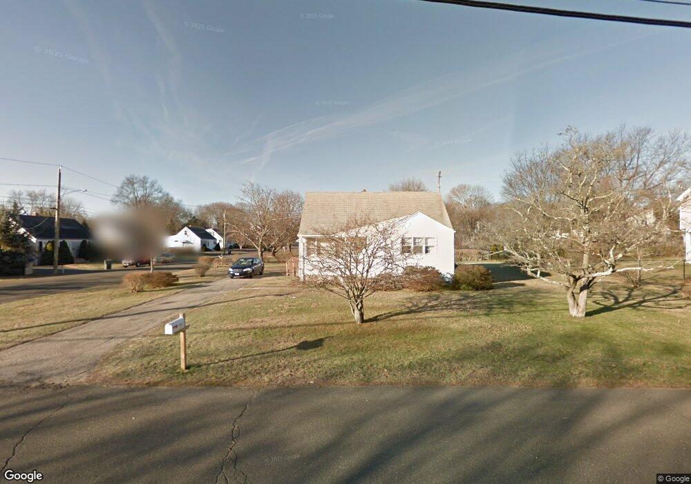 32 Leighton Rd, Trumbull, CT 06611 - photo 1