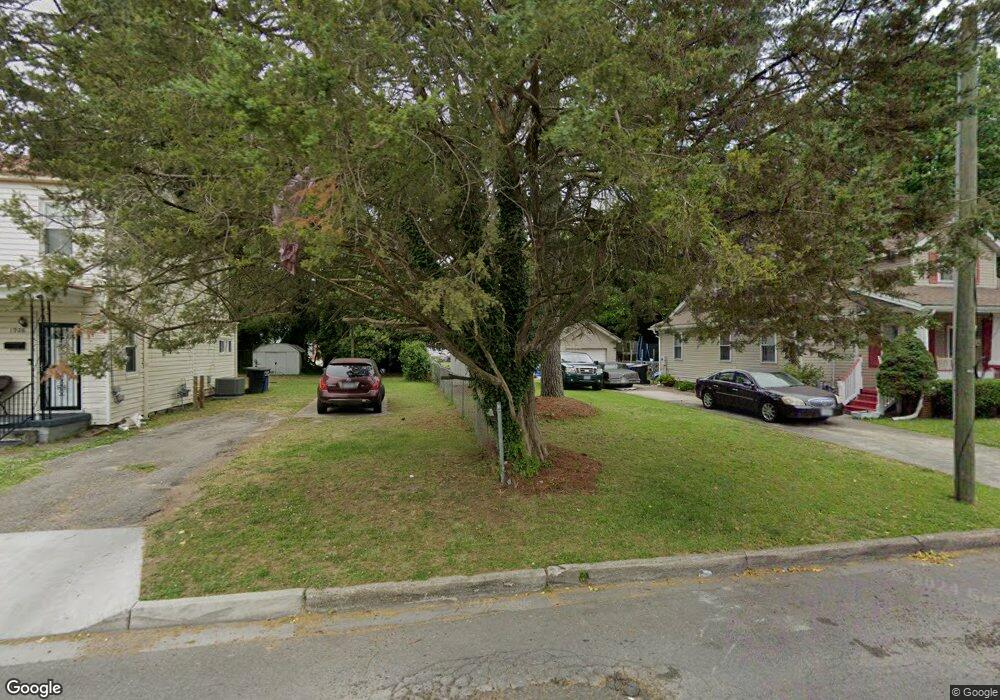 1924 Maple Ave, Portsmouth, VA 23704 - photo 1