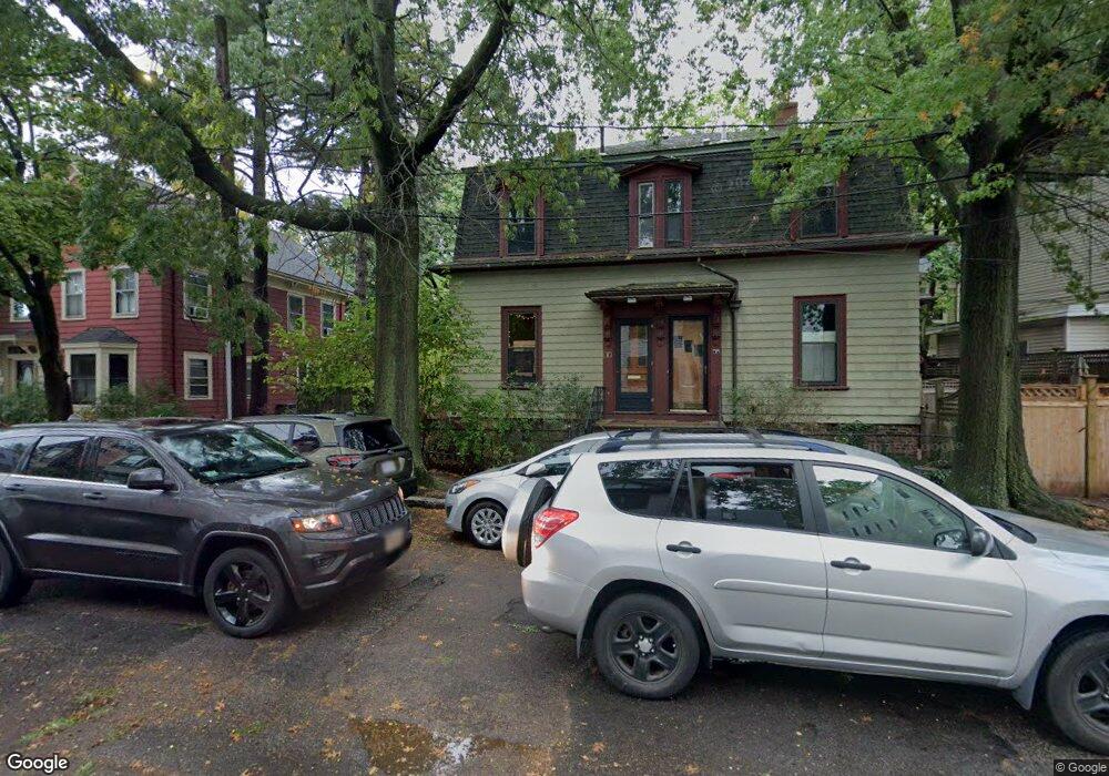 4 Kinnaird St unit 1, Cambridge, MA 02139 - photo 1