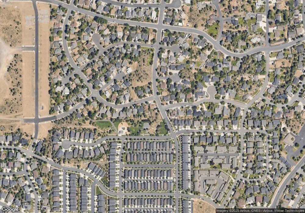 63201 Wishing Well Ln, Bend, OR 97701 - photo 1