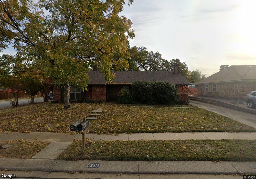 2312 Dalewood Ln, Bedford, TX 76022 - photo 1