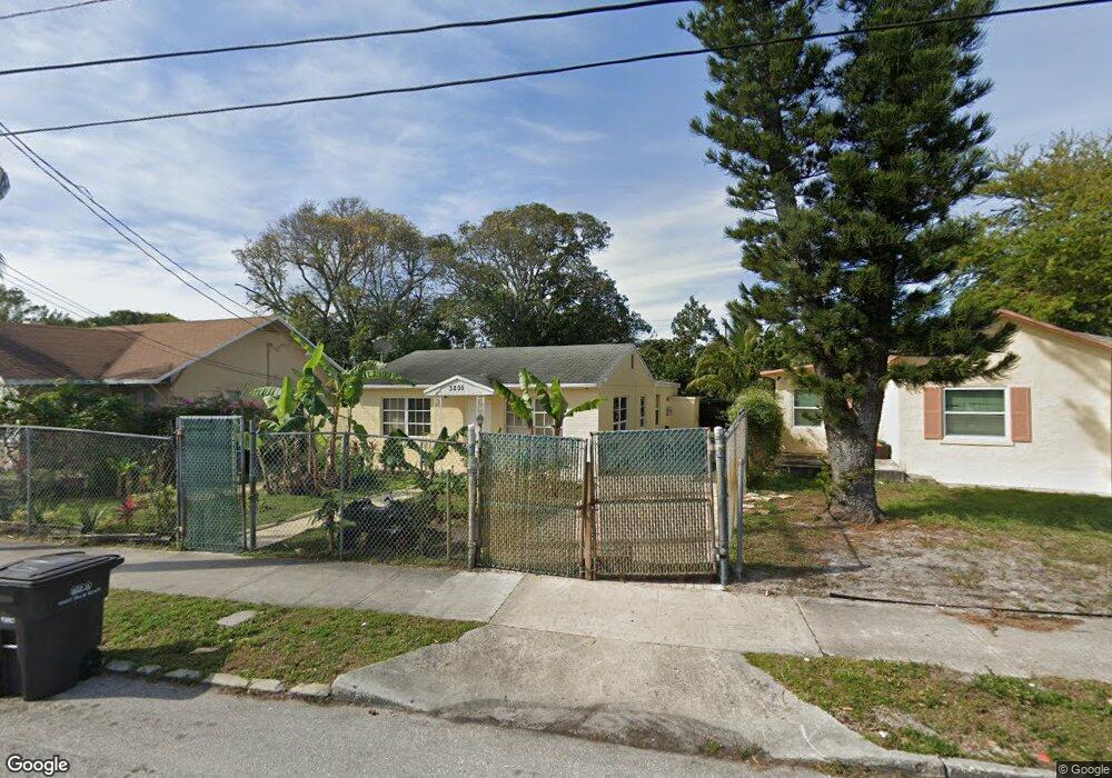 3205 Pinewood Ave, West Palm Beach, FL 33407 - photo 1