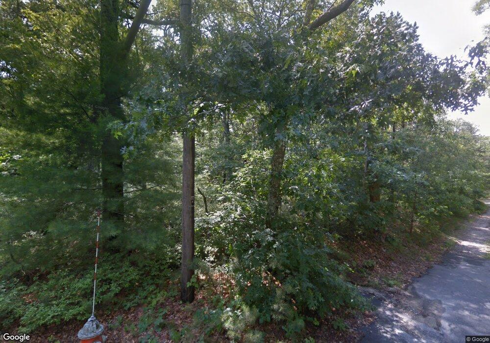 350 Waquoit Rd, Cotuit, MA 2635 - photo 1