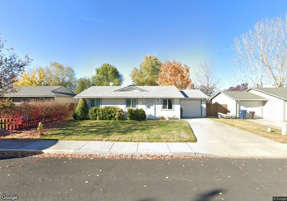 1557 SW 34th St, Redmond, OR 97756 - photo 1