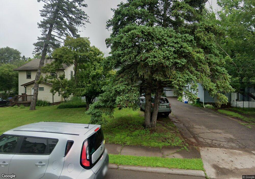 1820 Carver Ave, Duluth, MN 55803 - photo 1