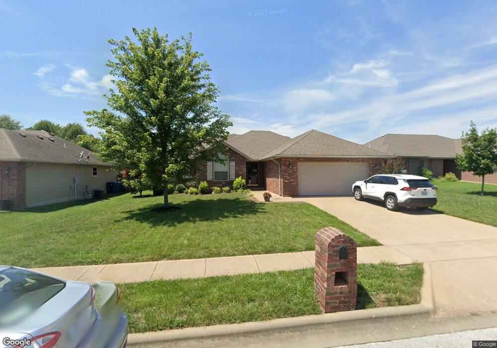725 N Allison St, Nixa, MO 65714 - photo 1