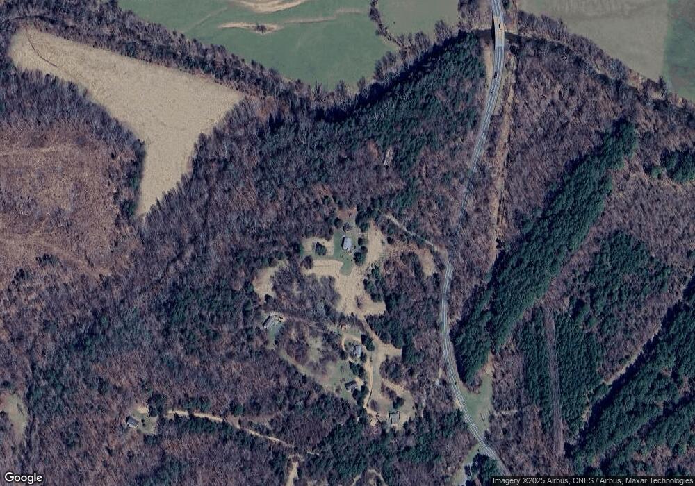 3047 Thomas Jefferson Pkwy, Charlottesville, VA 22902 - photo 1