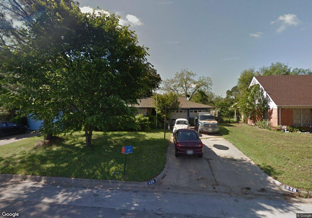 629 W Cedar St, Hurst, TX 76053 - photo 1