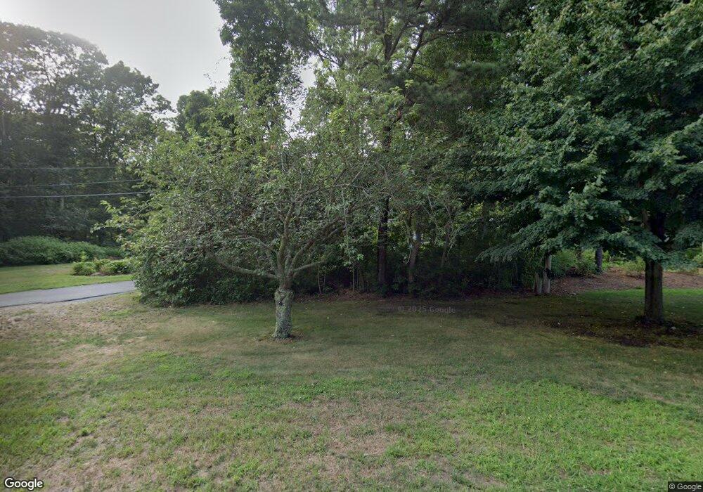 412 Blacksmith Shop Rd, East Falmouth, MA 02536 - photo 1