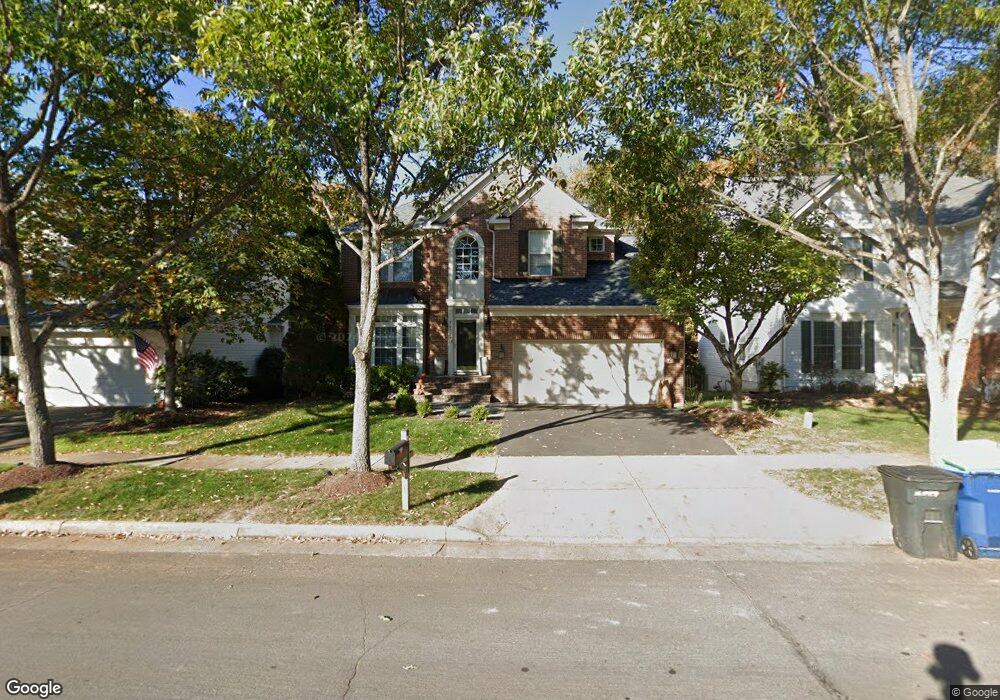 26129 Rachel Hill Dr, Chantilly, VA 20152 - photo 1