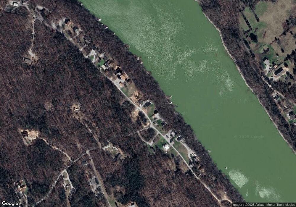 42 N Thoreau Dr, Burnside, KY 42519 - photo 1