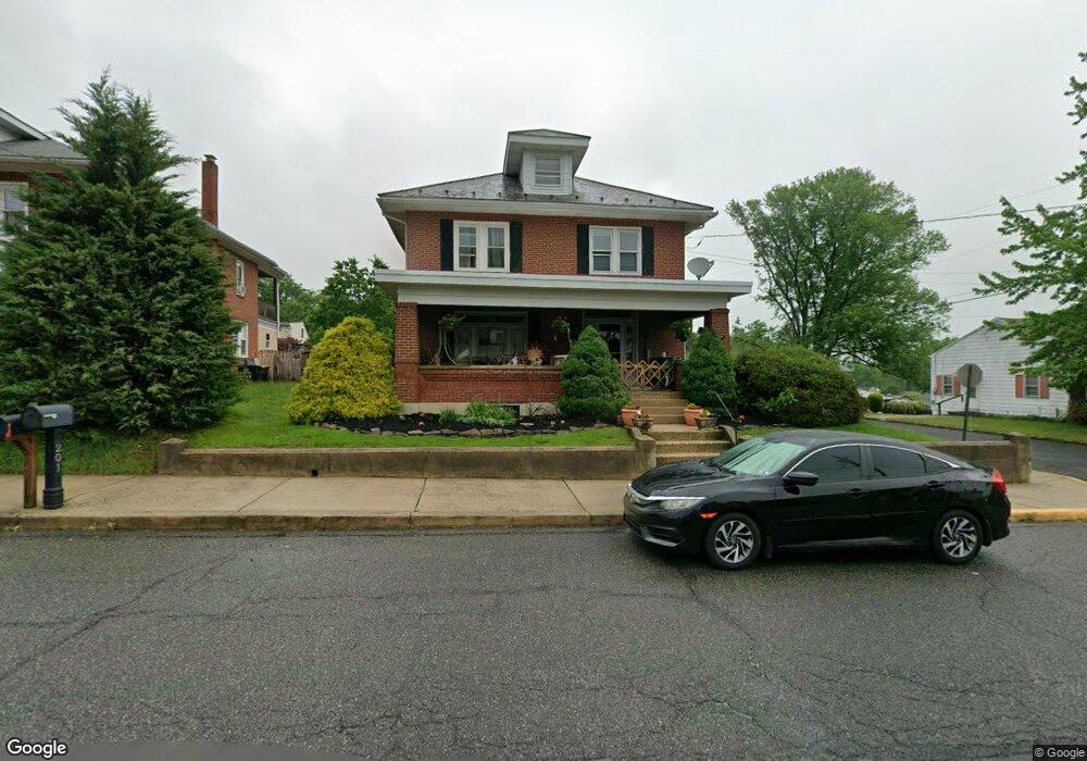 201 N 7th St, Bally, PA 19503 - photo 1