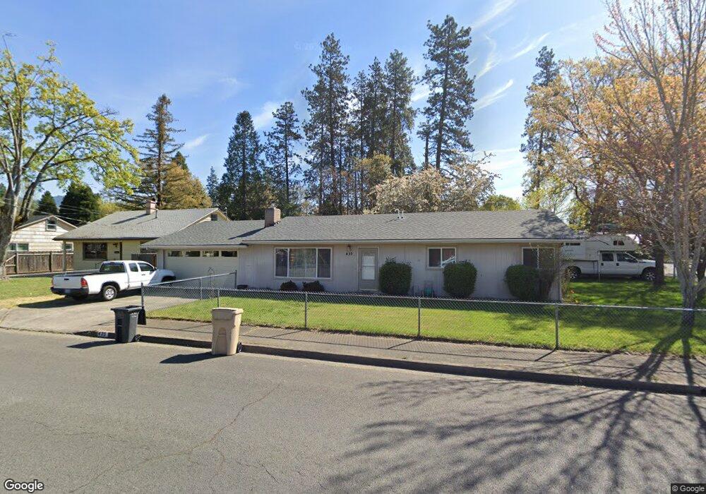 435 SW Westholm Ave, Grants Pass, OR 97526 - photo 1