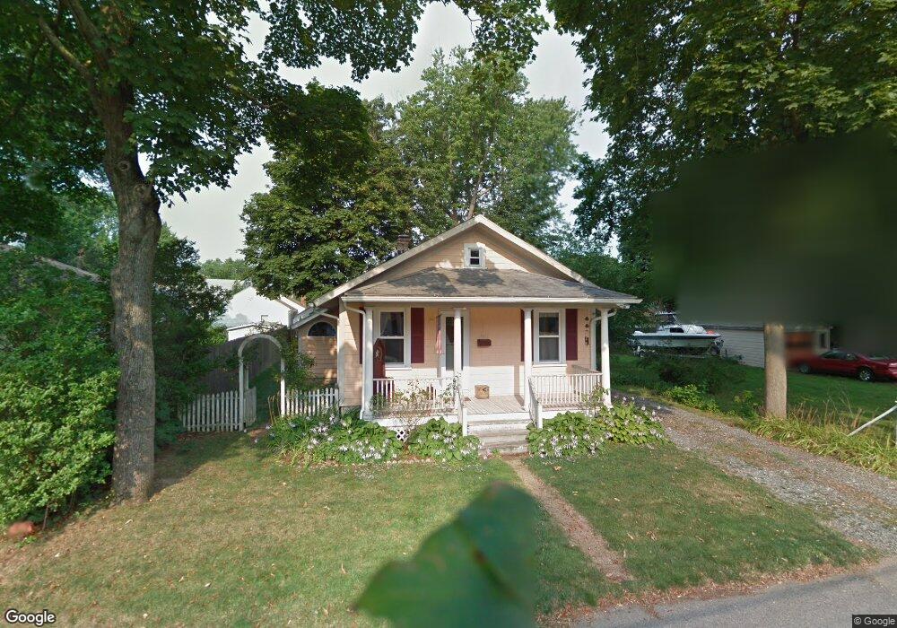 197 Wendell Rd, Warwick, RI 02888 - photo 1