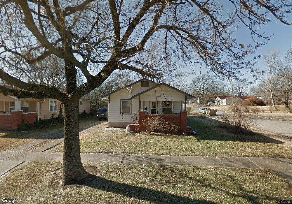 520 N 29th St, Parsons, KS 67357 - photo 1