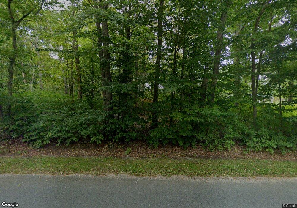 490 Division Rd, South Dartmouth, MA 02748 - photo 1