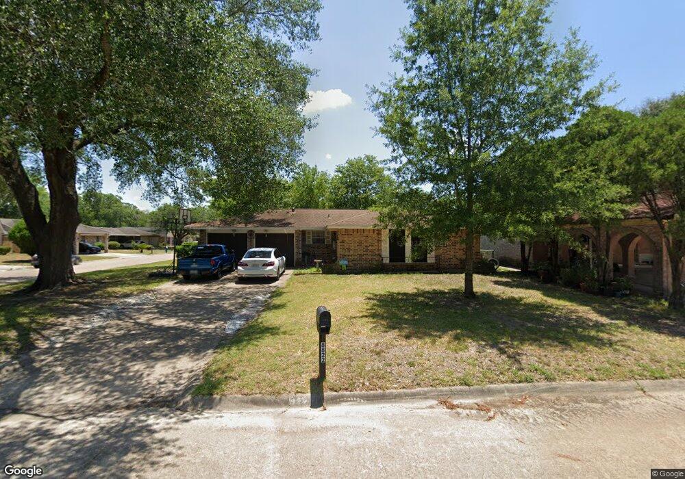 8822 Hillsgrove Ct, Houston, TX 77088 - photo 1