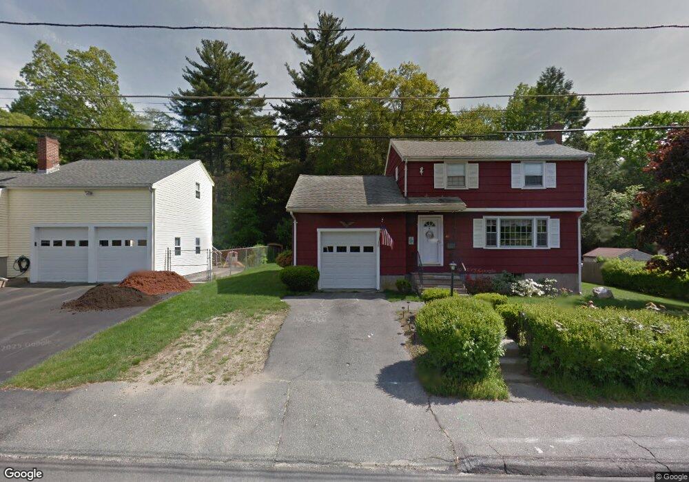 330 N Franklin St, Holbrook, MA 02343 - photo 1