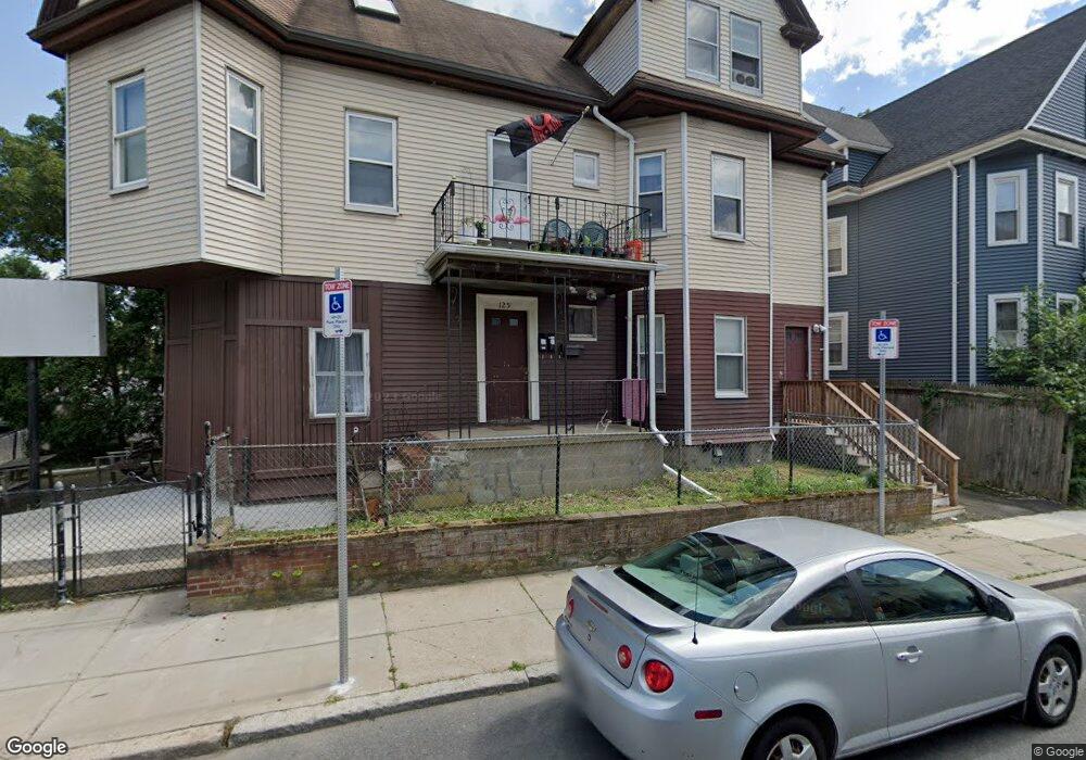 125 Lonsdale St unit First, Dorchester Center, MA 02124 - photo 1