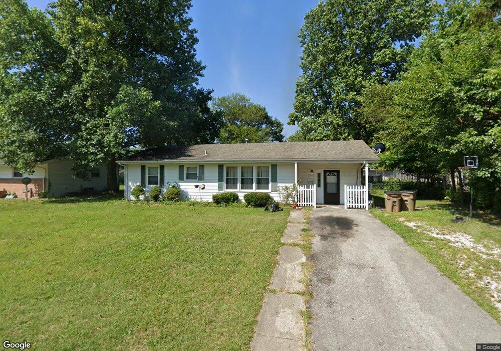 2732 Poplar Dr, Columbus, IN 47203 - photo 1