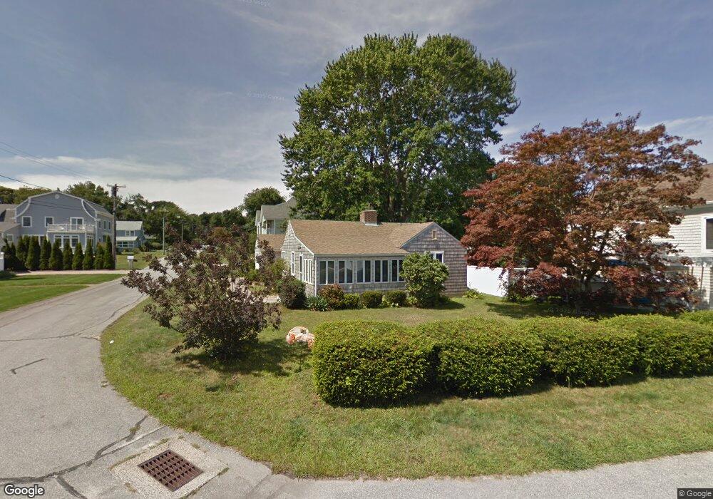 95 E Shore Dr, Niantic, CT 06357 - photo 1