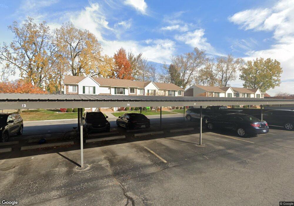 17417 Utica Oaks Ln unit 41, Roseville, MI 48066 - photo 1