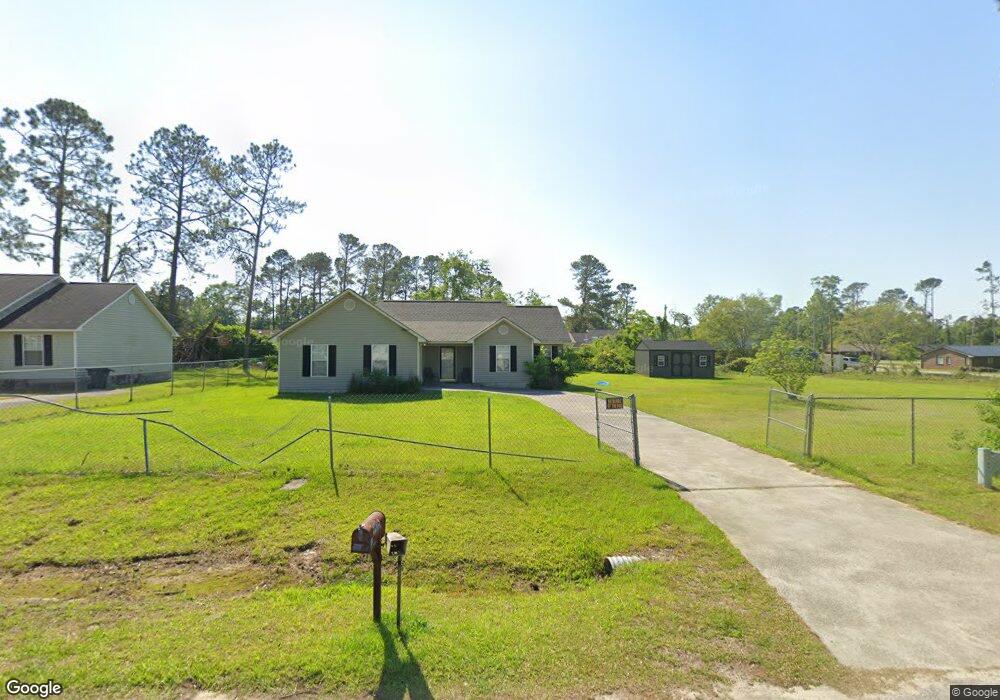 921 Evergreen Ln, Douglas, GA 31533 - photo 1