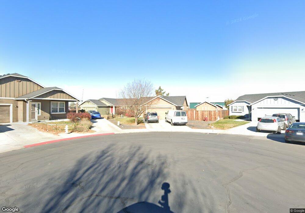 435 NE Spruce Ct unit HS 5, Redmond, OR 97756 - photo 1