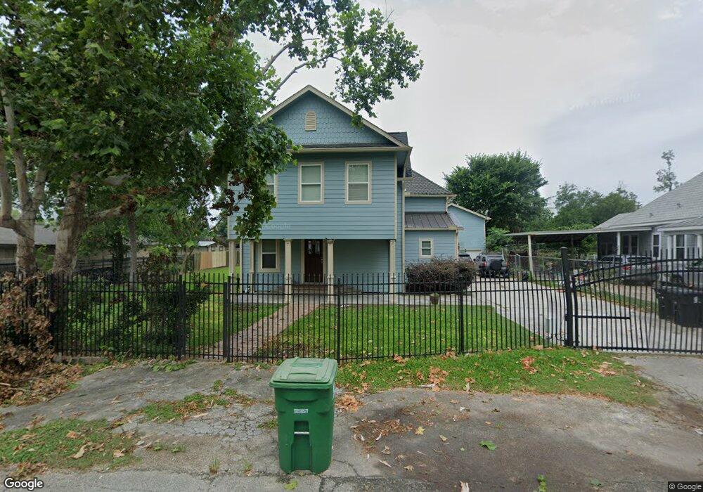 9845 Shady Ln, Houston, TX 77093 - photo 1