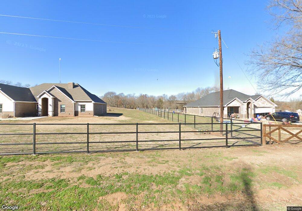 8639 Hutcheson Hill Rd, Springtown, TX 76082 - photo 1