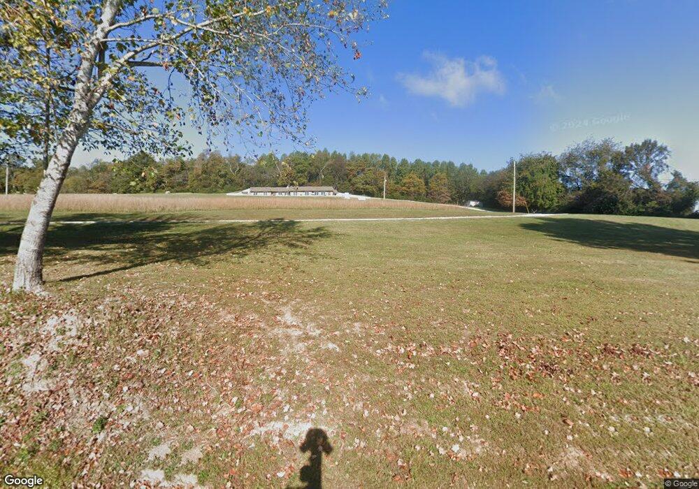 573 Gaither Rd, Shelbyville, TN 37160 - photo 1