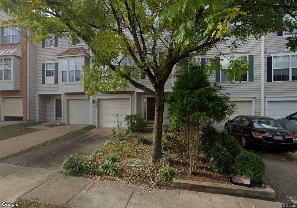 13282 Coppermill Dr, Herndon, VA 20171 - photo 1