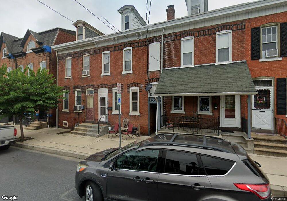 751 Walnut St, Columbia, PA 17512 - photo 1