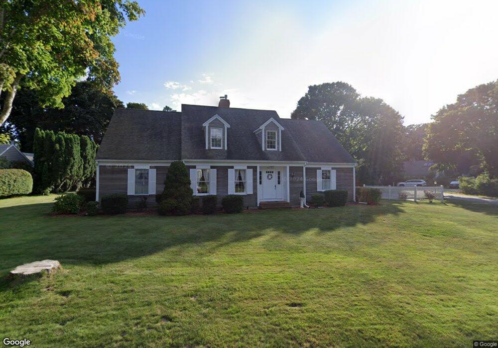 47 South Rd, Falmouth, MA 02540 - photo 1