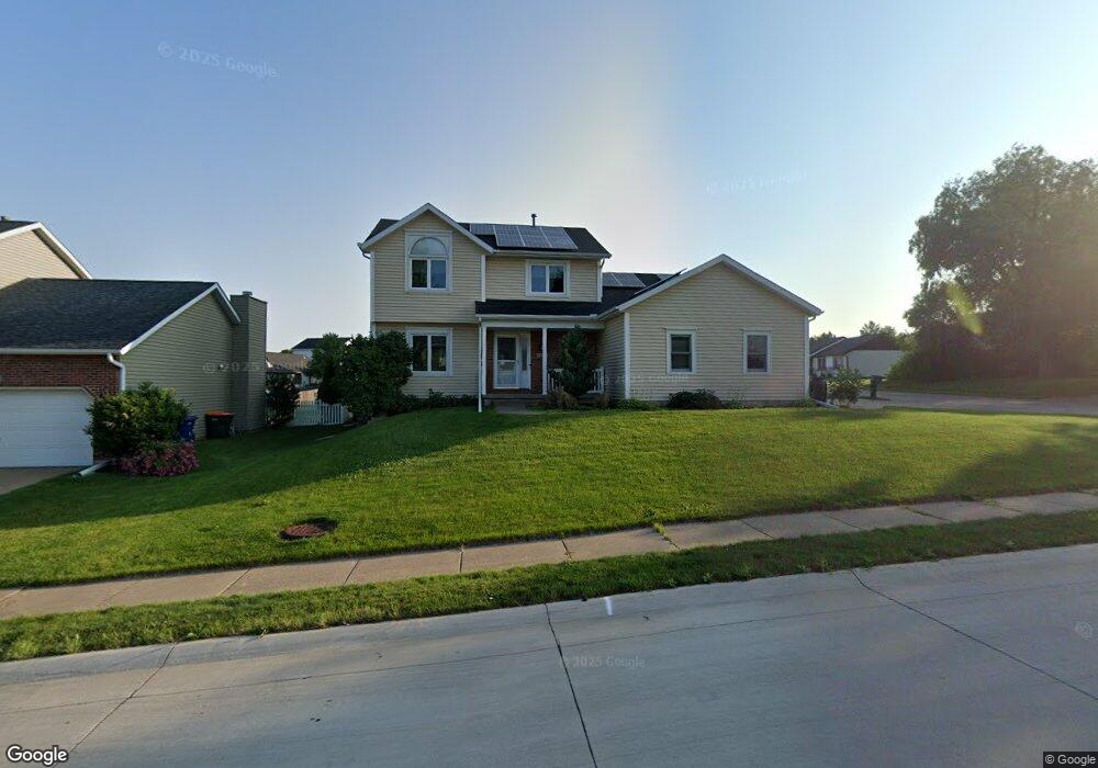 1504 W 49th St, Davenport, IA 52806 - photo 1