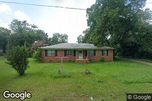 210 Commerce St E, Pineview, GA 31071