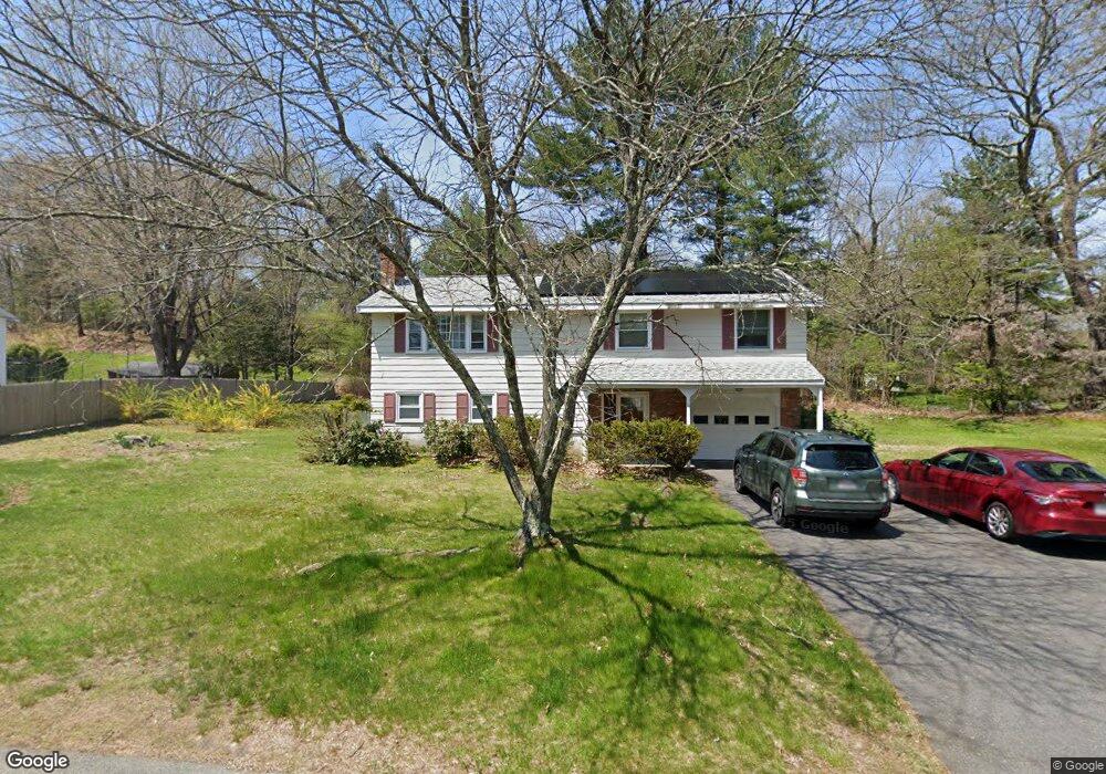 14 Carriage Dr, Acton, MA 01720 - photo 1