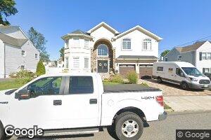 273 Hayes Dr, Saddle Brook, NJ 07663