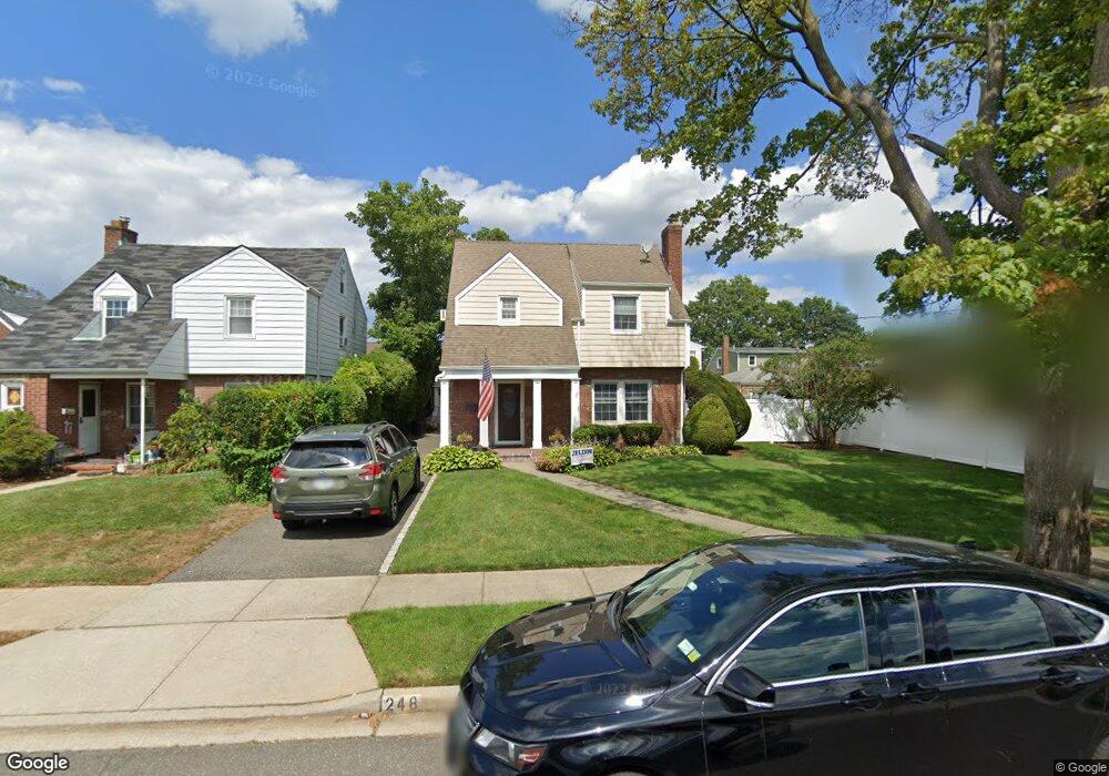 248 Marshall Ave, West Hempstead, NY 11552 - photo 1