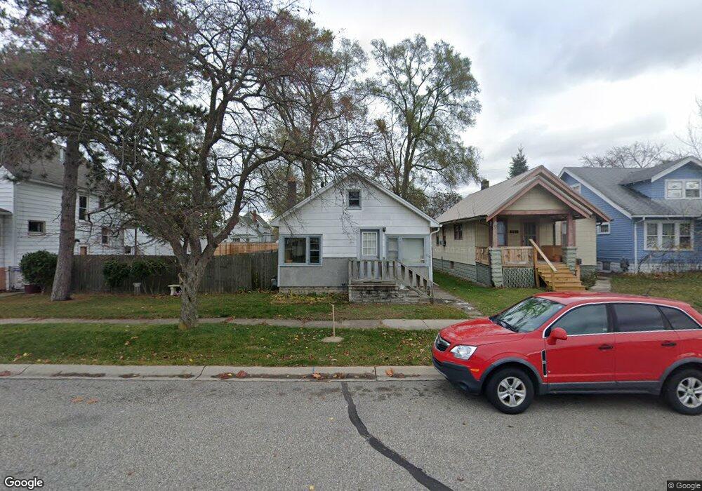 1710 17th St, Port Huron, MI 48060 - photo 1