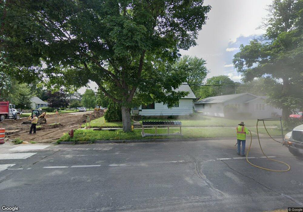 510 S Elm St, La Crescent, MN 55947 - photo 1