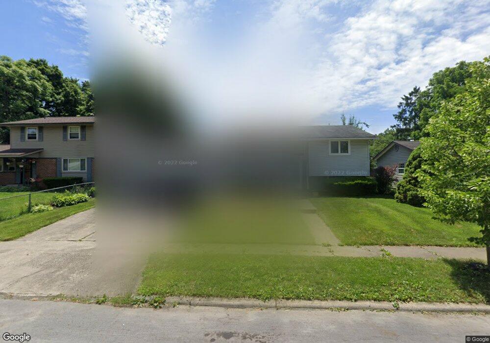 1423 Chesterton Square N, Columbus, OH 43229 - photo 1