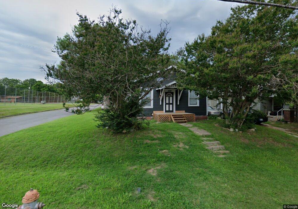 1001 B St NW, Ardmore, OK 73401 - photo 1