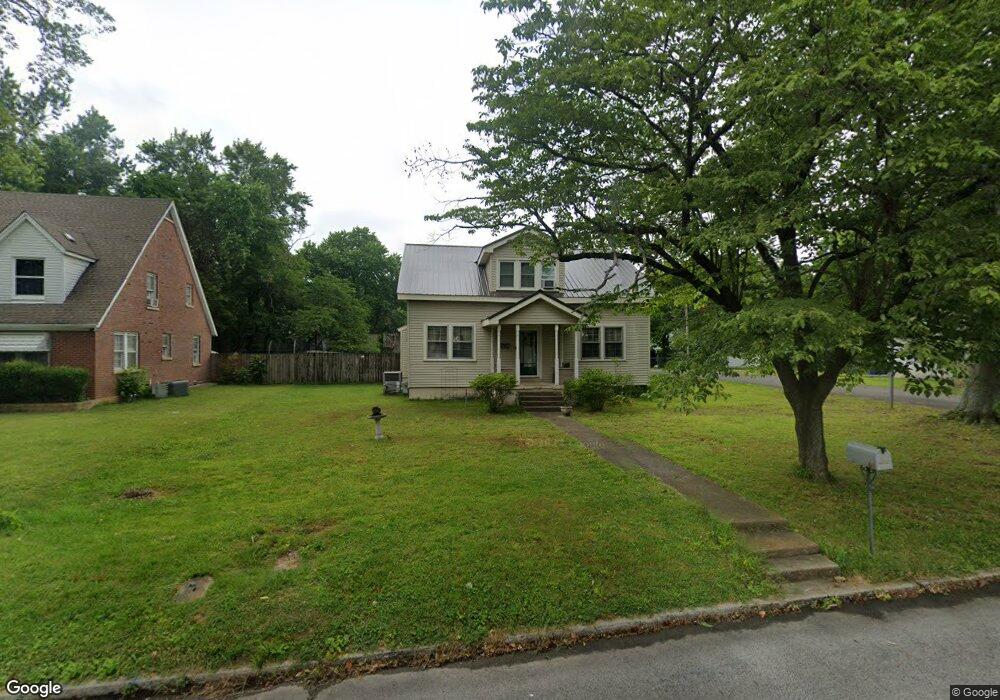 400 W 15th St, Columbia, TN 38401 - photo 1