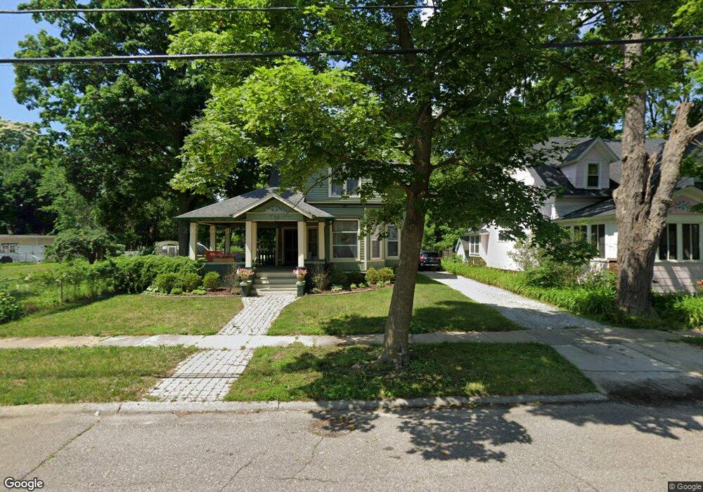 716 Avon St, Flint, MI 48503 - photo 1