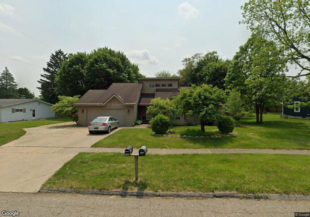 1208 Clearview Dr, Flushing, MI 48433 - photo 1