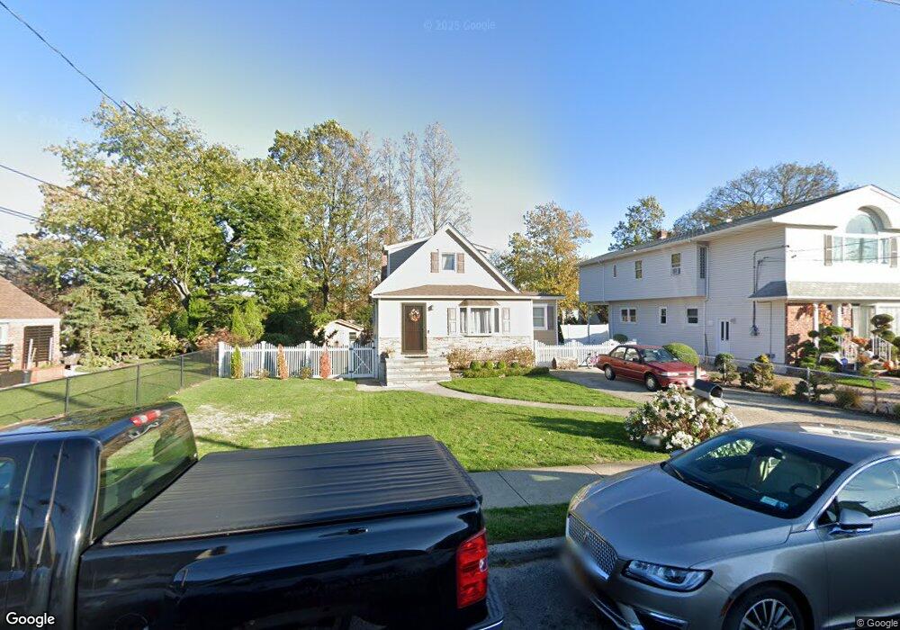 419 Doris Ave, Franklin Square, NY 11010 - photo 1