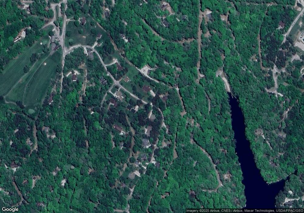 335 Osage Ln, Sugar Grove, OH 43155 - photo 1