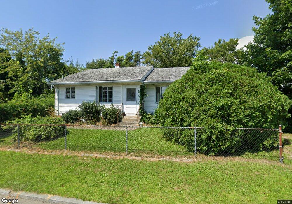 80 Magellan St, Fall River, MA 02724 - photo 1