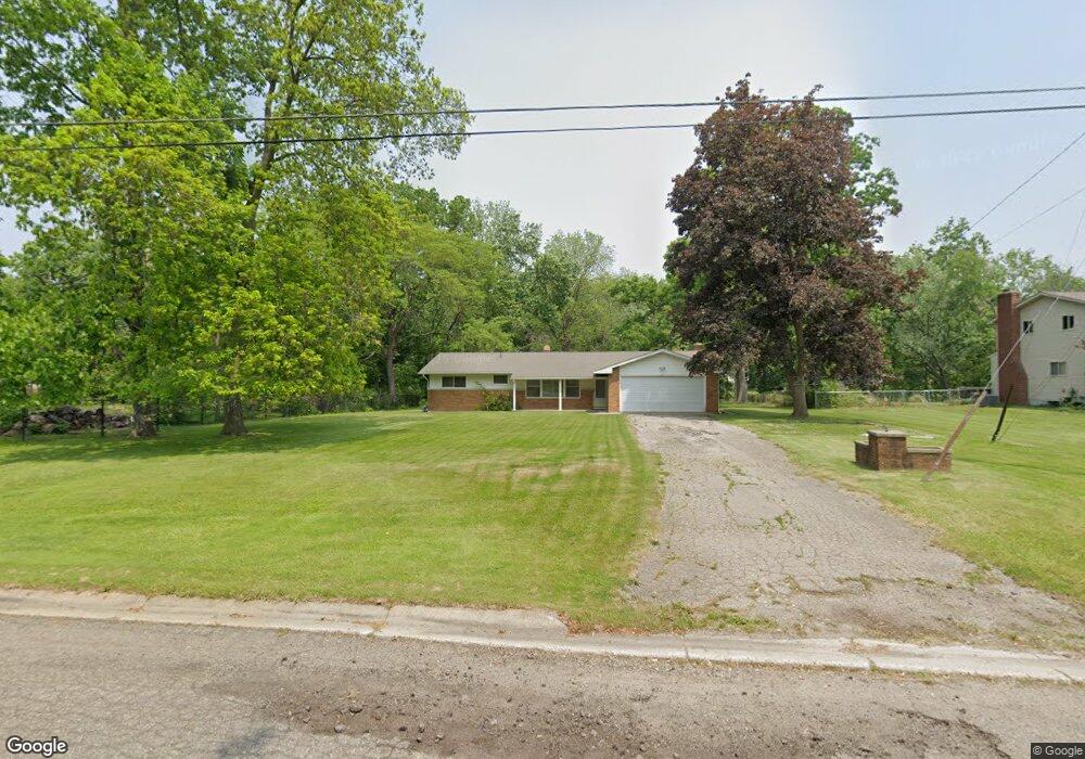 9216 Shoshone Trail, Flushing, MI 48433 - photo 1